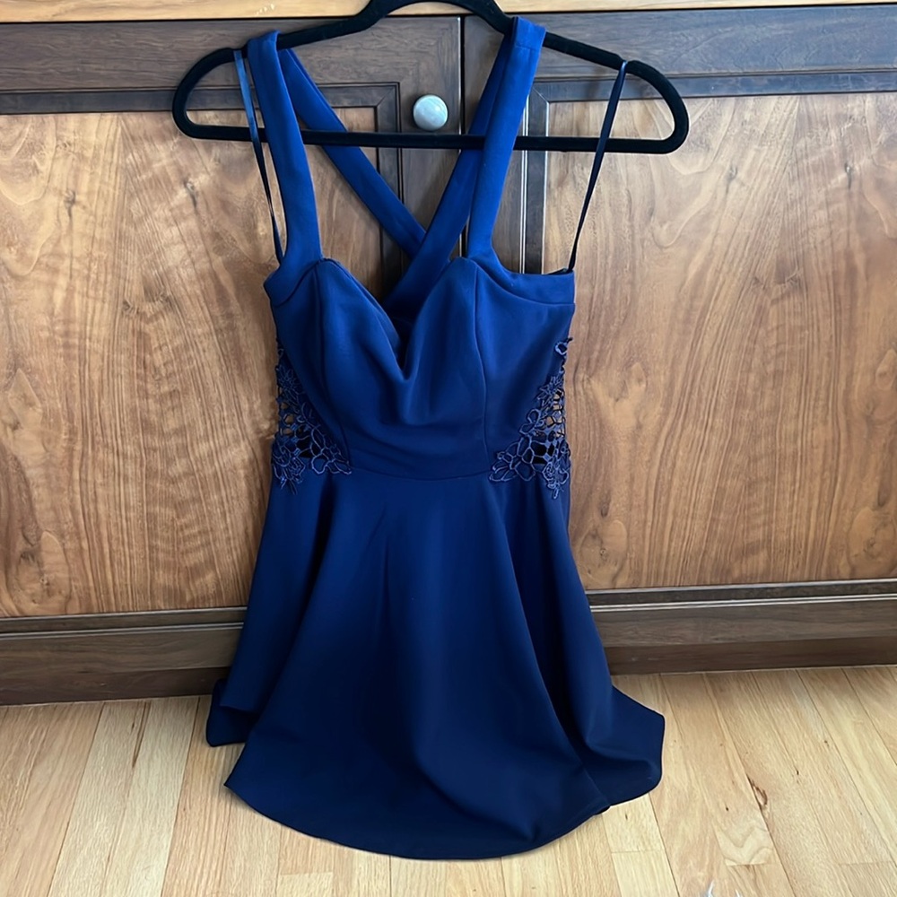 Elegant Blue Strappy Lace Dress